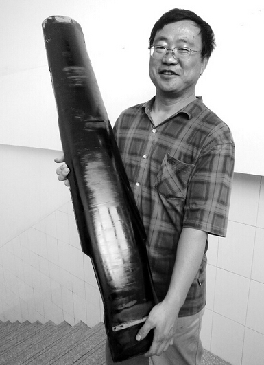 第一把将紫砂融入古琴的作品