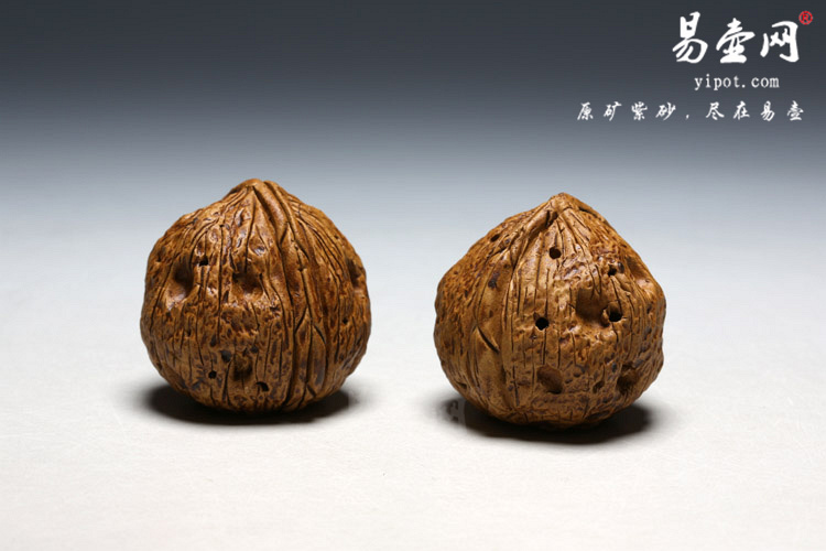 【核桃一对】吴建立宜兴紫砂 正品茶玩 紫砂茶宠图片